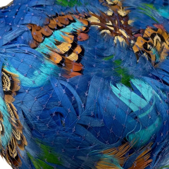 Vintage Marshall Fields 40s Pheasant Feather Ladies Elegant Event Pillbox Hat 46 - Picture 5 of 16